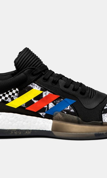 NBA Fashion: All-Stars break out specialty shoes for weekend